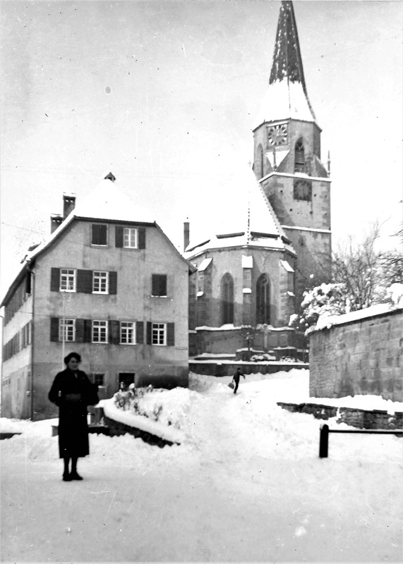 Schulhaus, Brunnen, Kirche
